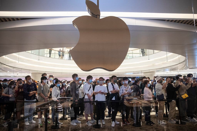 Apple đang ngày càng phụ thuộc nhiều hơn vào Trung Quốc để sản xuất iPhone - Ảnh 1.