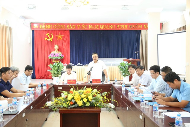Chủ tịch Hà Nội kiểm tra tiến độ thi công các dự án giao thông trọng điểm - Ảnh 3.