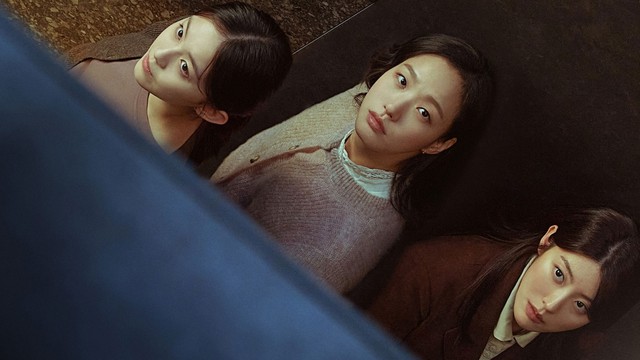 Little Women của Kim Go Eun: Bộ phim đầy chua chát về khoảng cách giàu - nghèo! - Ảnh 5.