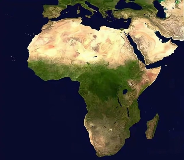 Bên dưới lớp cát dày của sa mạc Sahara ở Châu Phi có gì? - Ảnh 1.
