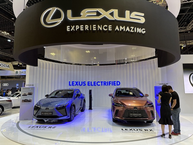 Xem trước Lexus RX 2023 tại Singapore: Về Việt Nam năm nay với giá dự kiến từ 3,4 tỷ đồng - Ảnh 10.