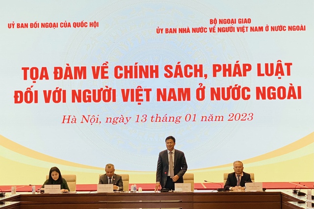 Giải đáp nhiều vấn đề chính sách mang tính thời sự cho người Việt Nam ở nước ngoài - Ảnh 3.