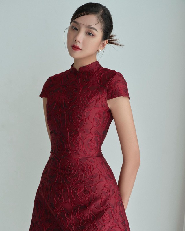 Kèm ảnh thật MẪU 2 Váy đỏ diện tết dáng dài váy liền kết hợp chất len mỏng  và sơ mi cực xinh  Shopee Việt Nam