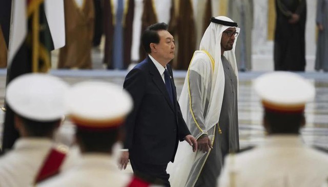 Hàn Quốc và UAE tăng cường quan hệ phát triển điện hạt nhân - Ảnh 1.