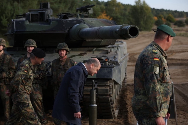 Phương Tây viện trợ vũ khí tấn công hạng nặng cho Ukraine liệu có giúp thay đổi cục diện chiến trường? - Ảnh 3.