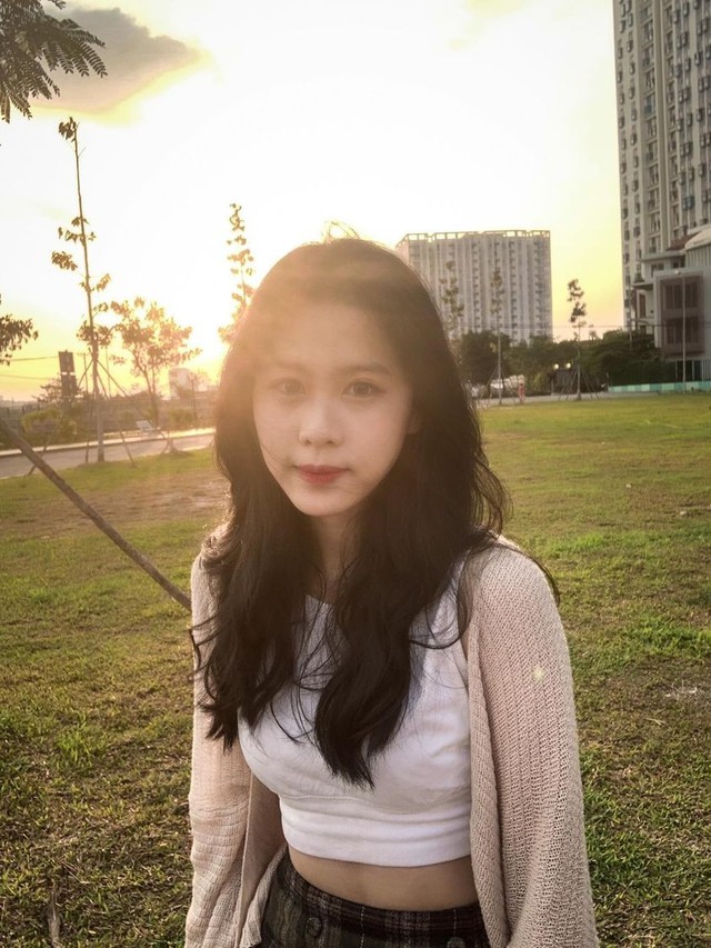 Diện mạo đời thường Top 3 Hoa hậu Việt Nam: 2 Á hậu ngọt ngào, Thanh Thủy lộ nhan sắc thật qua ống kính của fan - Ảnh 10.