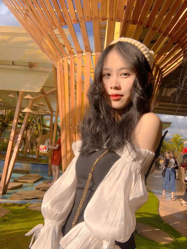 Diện mạo đời thường Top 3 Hoa hậu Việt Nam: 2 Á hậu ngọt ngào, Thanh Thủy lộ nhan sắc thật qua ống kính của fan - Ảnh 11.