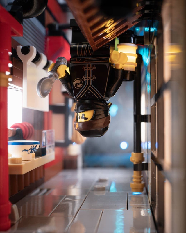 Nhiếp ảnh gia cho Lego: Công việc 'trong mơ' với những người đam mê trò chơi xếp hình đầy sáng tạo - Ảnh 9.