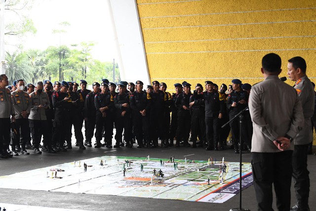 Indonesia tập huấn về công tác an ninh trước trận đấu với Việt Nam - Ảnh 8.