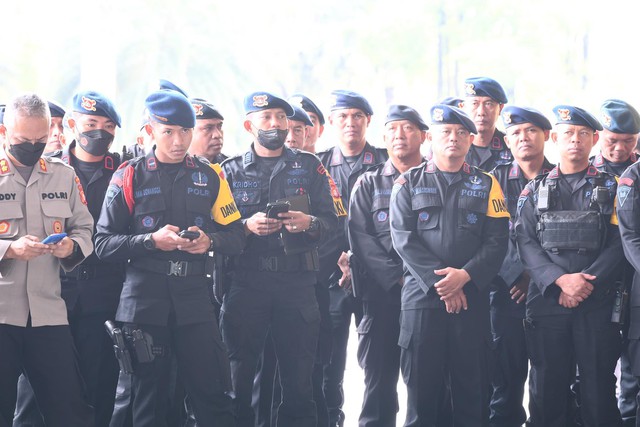 Indonesia tập huấn về công tác an ninh trước trận đấu với Việt Nam - Ảnh 6.