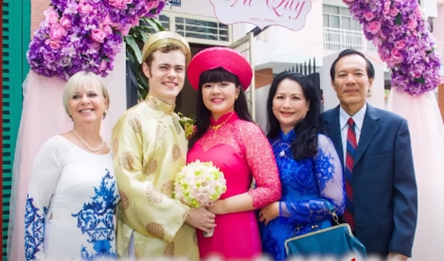 Chàng trai Canada sang Việt Nam 7 lần để chinh phục bố mẹ vợ, quyết tâm cưới cô bạn dễ thương  - Ảnh 3.
