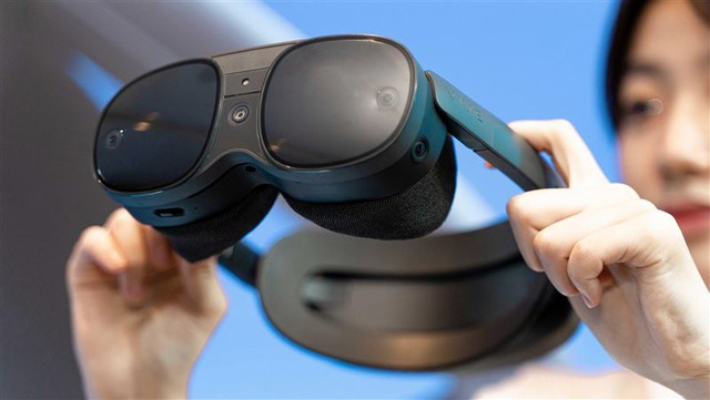 HTC ra mắt kính thực tế ảo/thực tế tăng cường Vive XR Elite, giá 1.099 USD - Ảnh 4.