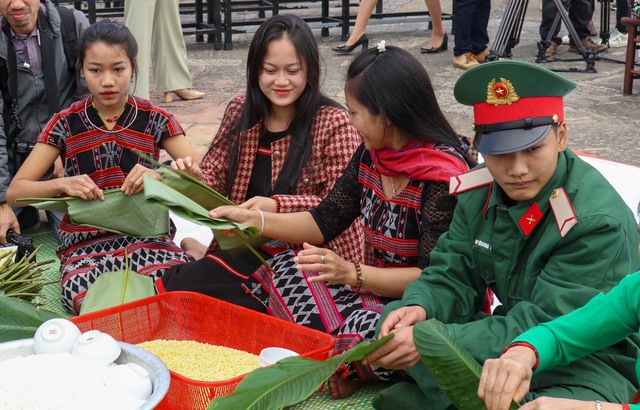 Tết vì người nghèo – thể hiện tình thần đoàn kết của dân tộc Việt Nam - Ảnh 8.