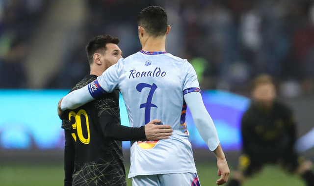 Messi có thể thực hiện một thương vụ chuyển nhượng bất ngờ, hứa hẹn sớm tái ngộ Ronaldo - Ảnh 1.