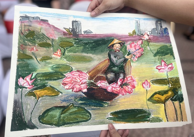 Kết nối thiếu nhi Việt Nam và quốc tế qua cuộc thi vẽ tranh vì hòa bình - Ảnh 6.