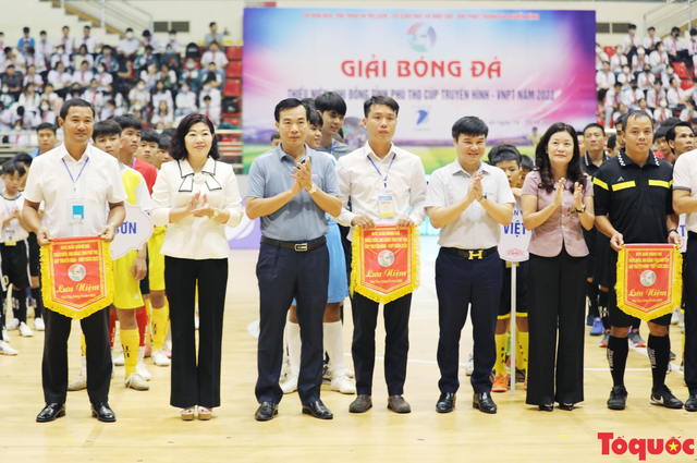 Phú Thọ khai mạc Giải Bóng đá thiếu niên, nhi đồng - Ảnh 1.