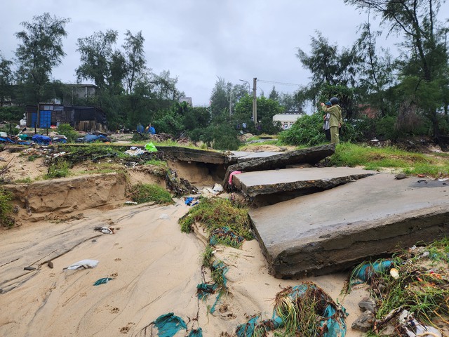 Thừa Thiên Huế: Ghi nhận những thiệt hại ban đầu do mưa lũ - Ảnh 6.