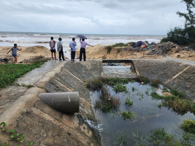 Thừa Thiên Huế: Ghi nhận những thiệt hại ban đầu do mưa lũ - Ảnh 5.