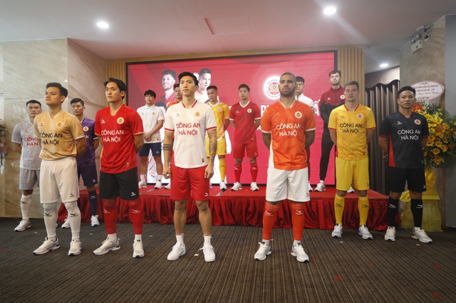 CLB Công an Hà Nội đặt mục tiêu cao nhất trong mùa giải 2023/24 - Ảnh 2.