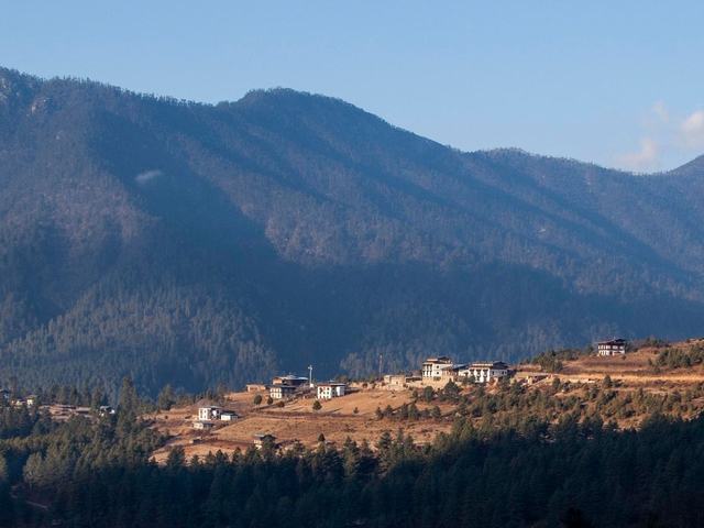 Cách Bhutan hướng tới phát triển du lịch ngày càng tốt hơn: Việt Nam có thể học hỏi - Ảnh 3.