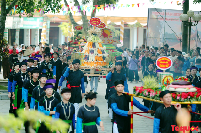 Lễ hội Cơm mới nét đẹp văn hóa của người Tày Khao ở Văn Yên - Ảnh 3.