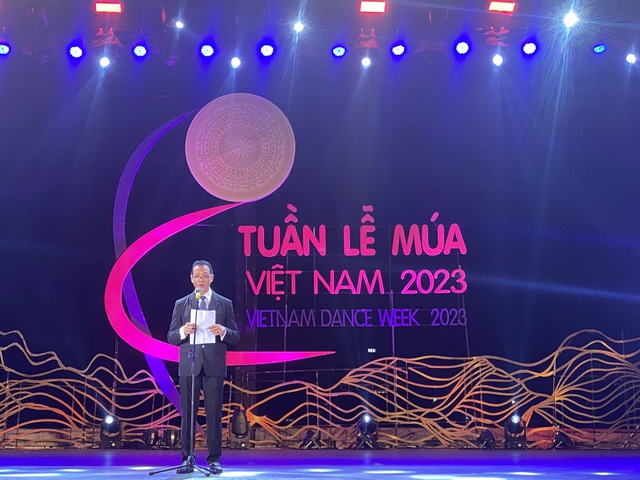 Khám phá vẻ đẹp của chuyển động cơ thể qua Tuần lễ Múa Việt Nam 2023 - Ảnh 1.
