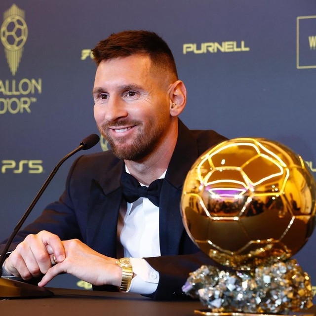 Nửa ngày sau khi giành Quả bóng vàng, Messi có chia sẻ đầu tiên trang cá nhân, nhận về hàng triệu lượt thích - Ảnh 2.