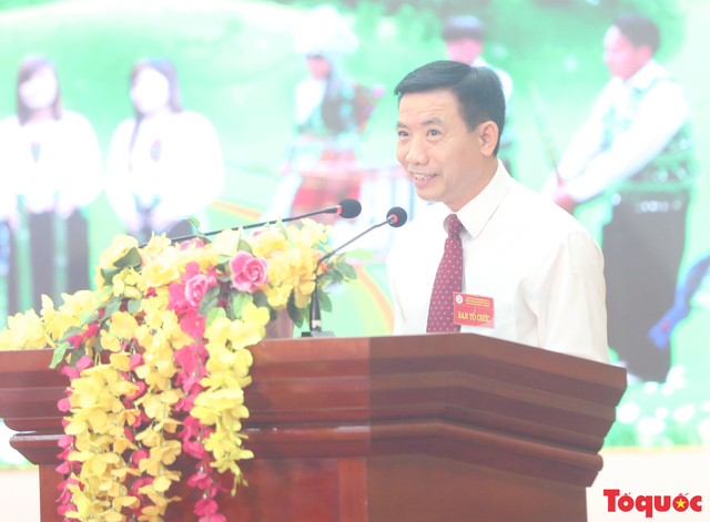 Khai mạc Liên hoan Nghệ thuật quần chúng và trình diễn trang phục dân tộc thiểu số huyện Tân Sơn năm 2023 - Ảnh 1.