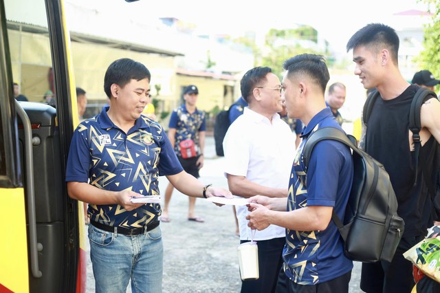 CLB Thanh Hoá chơi lớn, thưởng nóng cho cầu thủ ngay trước trận Siêu Cup quốc gia với CLB CAHN - Ảnh 3.