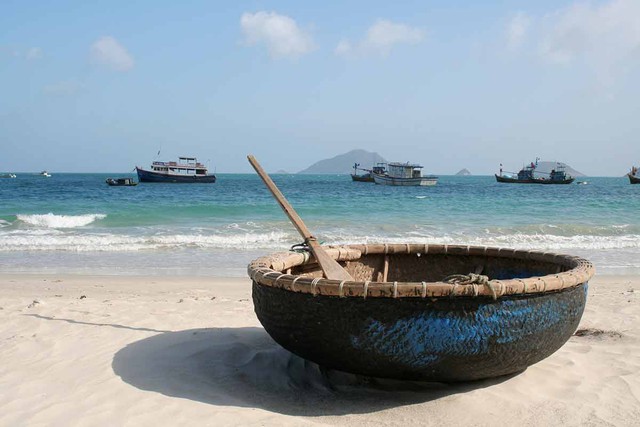 Báo quốc tế gợi ý ghé thăm những hòn đảo đẹp nhất Việt Nam - Ảnh 4.