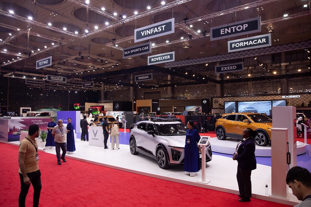 Vinfast giới thiệu 4 mẫu ô tô điện tại Triển lãm Geneva International Motor Show Qatar 2023 - Ảnh 2.