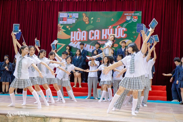 “Chất” như học sinh Chu Văn An, tạo hẳn trend với hơn 250 nghìn lượt xem trên TikTok cho trường - Ảnh 8.
