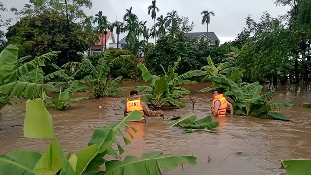 Tìm thấy các nạn nhân mất tích trong mưa lũ tại Thừa Thiên Huế - Ảnh 1.