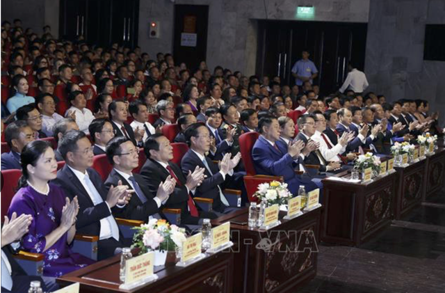 Học tập và làm theo tư tưởng, đạo đức Hồ Chí Minh đã trở thành nhu cầu văn hóa của các tầng lớp nhân dân - Ảnh 1. Học tập và làm theo tư tưởng, đạo đức Hồ Chí Minh đã trở thành nhu cầu văn hóa của các tầng lớp nhân dân - Ảnh 1.