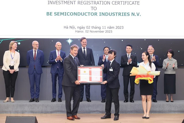 Chuỗi hoạt động của Thủ tướng Hà Lan trong chuyến thăm chính thức Việt Nam - Ảnh 7. Chuỗi hoạt động của Thủ tướng Hà Lan trong chuyến thăm chính thức Việt Nam - Ảnh 7.