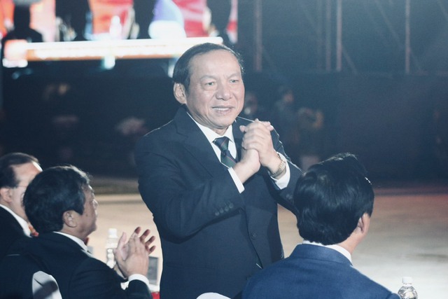 Phó Thủ tướng Trần Hồng Hà dự khai mạc Liên hoan Phim Việt Nam lần thứ XXIII - Ảnh 3.