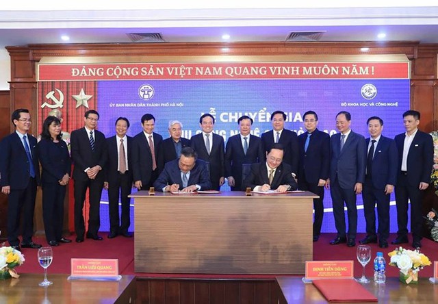 Xây dựng Hà Nội trở thành trung tâm đổi mới sáng tạo với hạt nhân là Khu CNC Hòa Lạc - Ảnh 1.