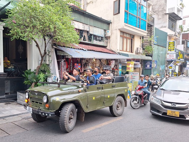 Báo quốc tế gợi ý những điều nên làm ở thủ đô Hà Nội khi ghé thăm - Ảnh 2.