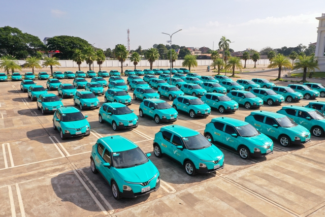 GSM khai trương dịch vụ Taxi điện tại Lào, hướng tới phổ cập phương thức di chuyển xanh tại Đông Nam Á - Ảnh 1.