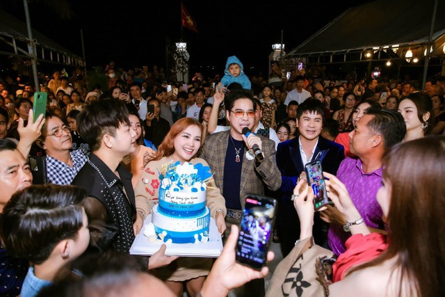 Nhiều ca sĩ nổi tiếng góp mặt trong đêm Chung kết Hoa hậu Thương hiệu Việt Nam 2023 - Ảnh 2.