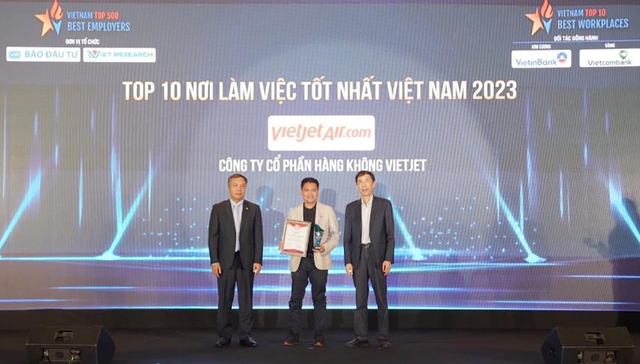 Vietjet được vinh danh Top 5 ‘Nơi làm việc tốt nhất Việt Nam’  - Ảnh 1.