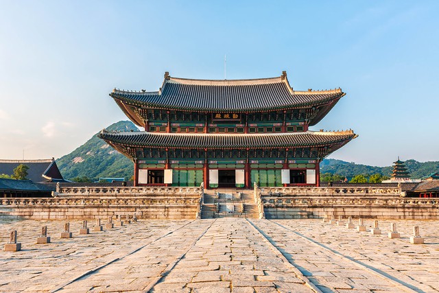 Cung điện biểu tượng giữa lòng Seoul bị kẻ xấu phá hoại: Là nơi check-in đình đám nhưng giờ nhìn ảnh chỉ thấy đau lòng - Ảnh 5.