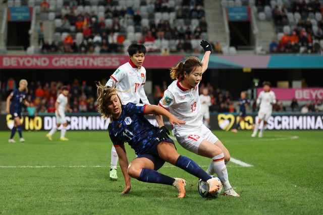 Đội tuyển nữ Việt Nam khép lại năm 2023 với thứ hạng 37 thế giới - Ảnh 1.