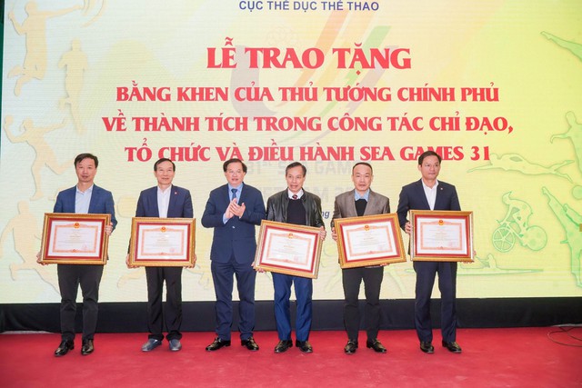 Thứ trưởng Tạ Quang Đông kỳ vọng ngành TDTT sẽ tiến bước trong năm 2024 - Ảnh 4.