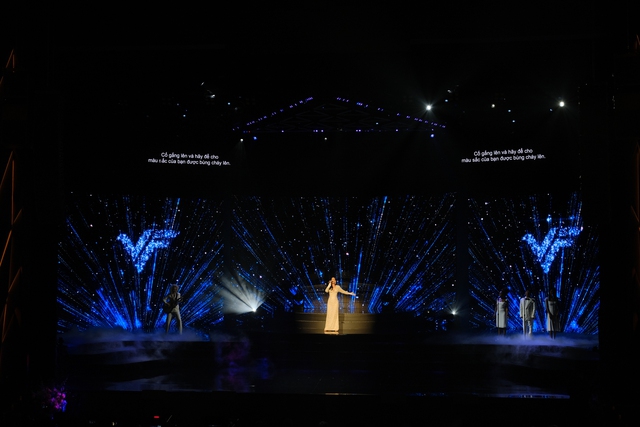 Tinh hoa nghệ thuật toàn cầu hội tụ tại Lễ trao giải KHCN danh giá VinFuture 2023 - Ảnh 4.