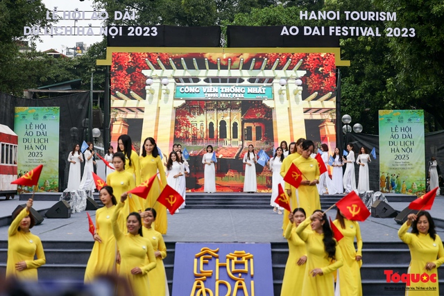 Du lịch Hà Nội đặt mục tiêu đón hơn 26 triệu lượt khách năm 2024 - Ảnh 1.