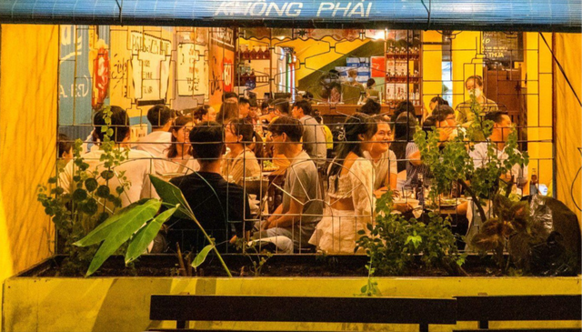 The Street - không gian ẩm thực độc đáo, lan toả văn hoá giao thông - Ảnh 1.