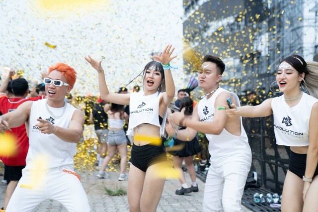 RAVO-X: Ravolution Music Festival tôn vinh Việt Nam trên bản đồ EDM thế giới theo cách thật đặt biệt! - Ảnh 11.