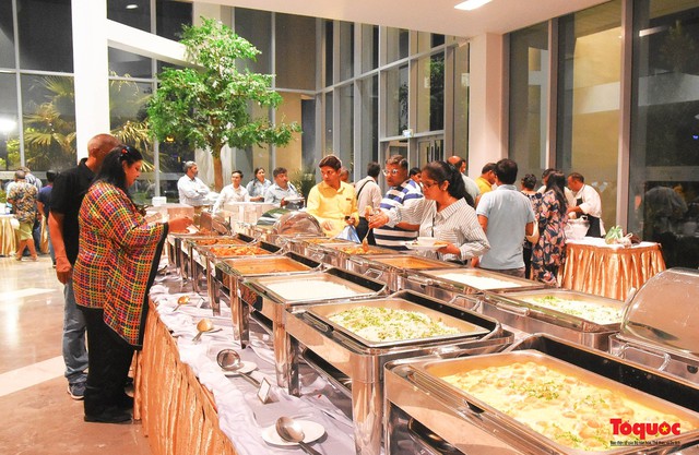 Đà Nẵng: Tọa đàm văn minh thương mại, đảm bảo an toàn thực phẩm phục vụ khách du lịch - Ảnh 2.
