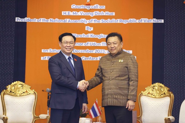 Chủ tịch Quốc hội Vương Đình Huệ khai trương Phố Việt Nam tại Thái Lan - Ảnh 2.